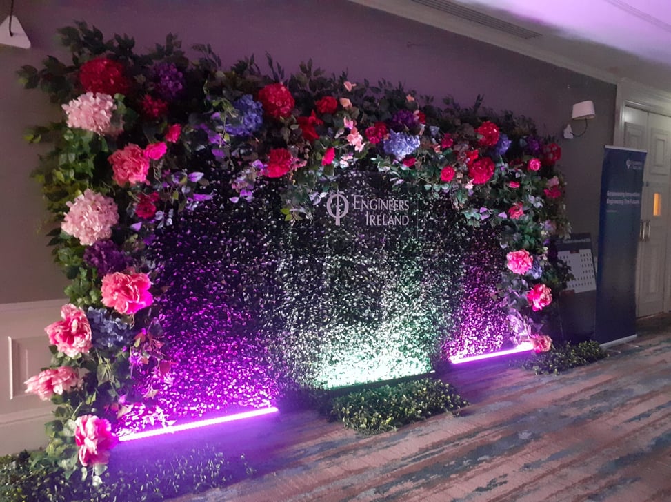 093206e6-92aa-4c4b-b928-fa9c4927a91f